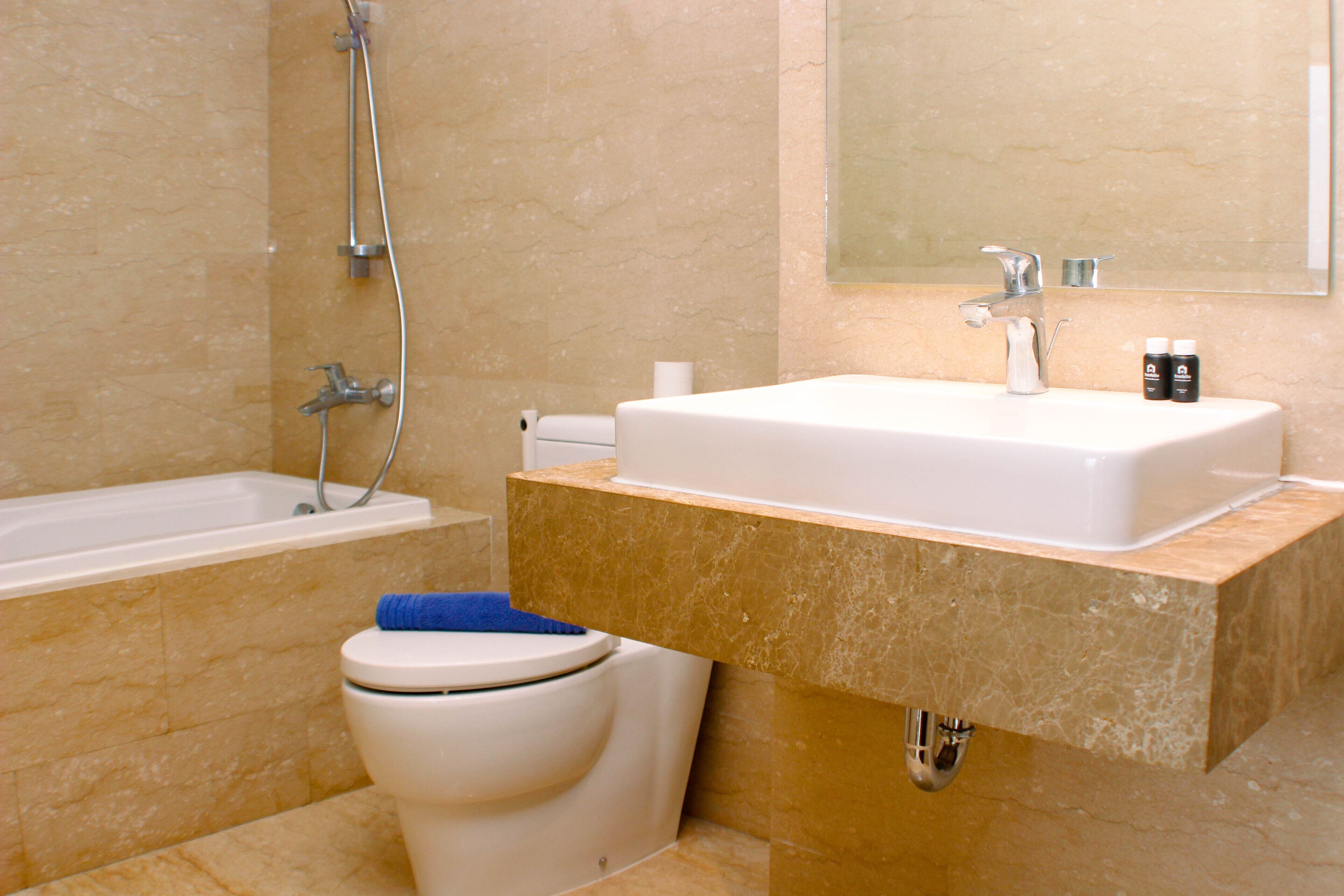 Apartment, 2 Bedrooms | Bathroom