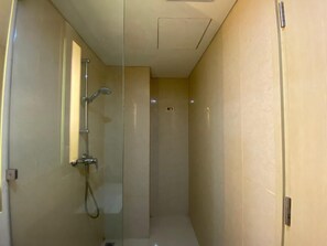 Bathroom - New And Homey Studio Apartment At Warhol (W/R) Residence (Semarang)