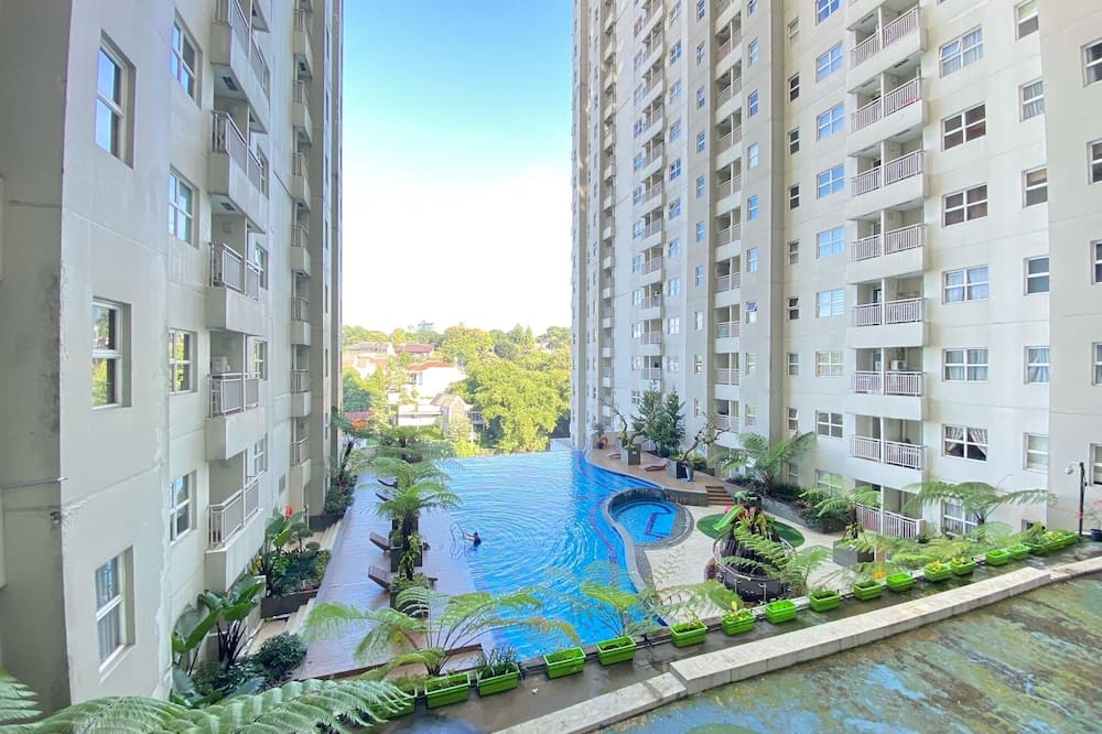 Best Choice 1Br Apartment At Parahyangan Residence