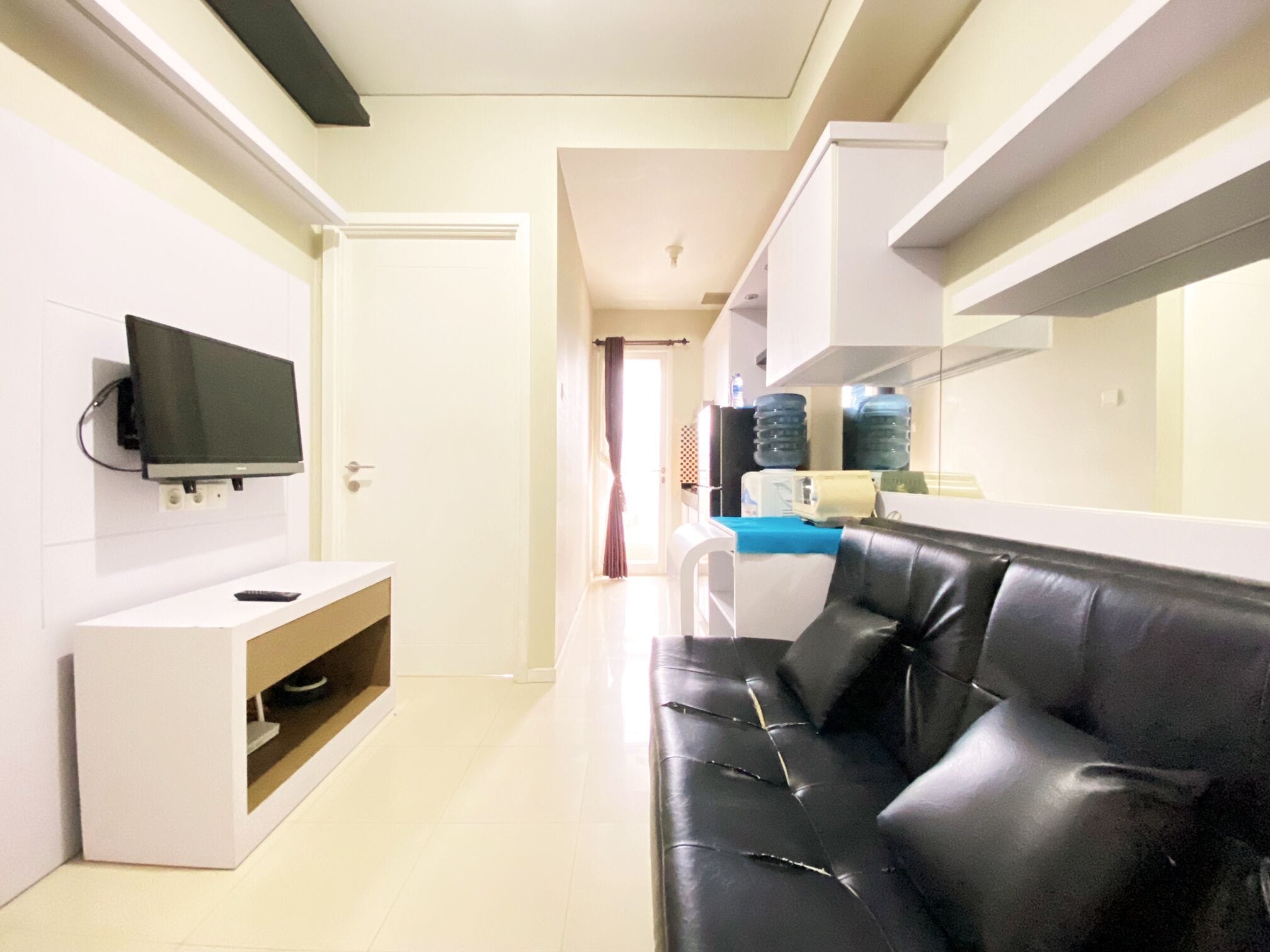 Apartment, 1 Bedroom | Ruang tamu | TV 