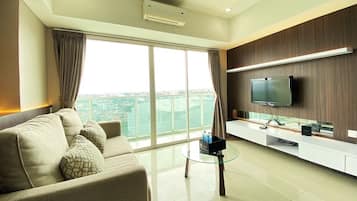 Apartment, 2 Bedrooms | Living area