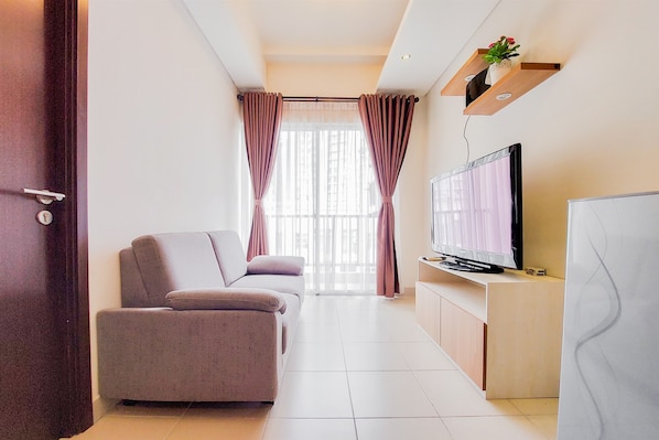 Apartment, 1 Bedroom | Living area
