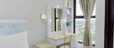 بديكورات فريدة لكل غرفة وطراز فريد لكل وحدة وواي فاي مجانًا