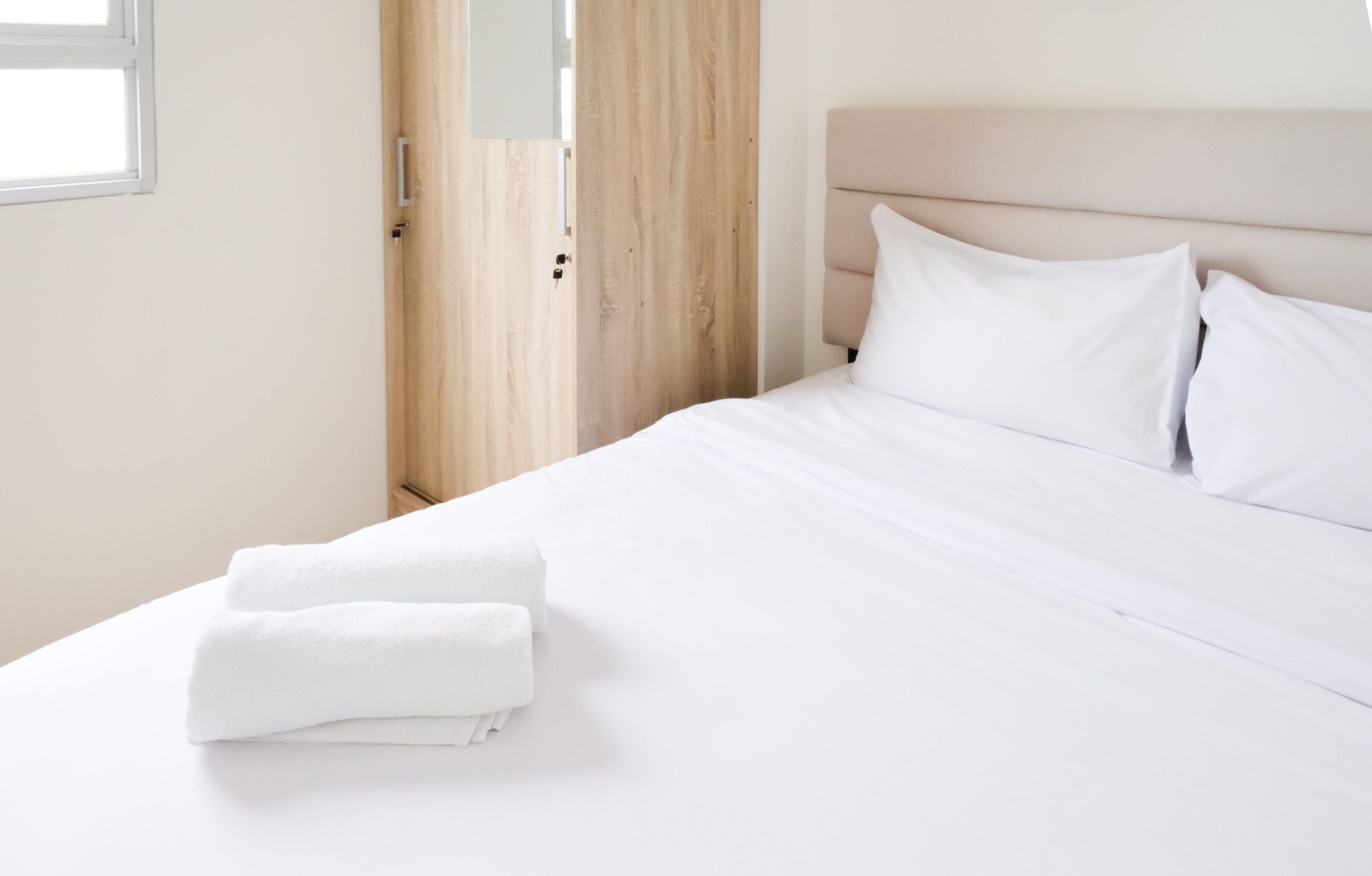 2 habitaciones, decoración personalizada y muebles diferentes 