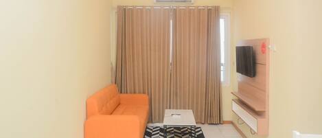 Apartemen, 2 kamar tidur | Area keluarga | TV