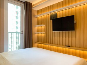 Studio | Individually decorated, individually furnished, free WiFi - Luxurious Studio At Tokyo Riverside Pik 2 Apartment (Teluknaga)