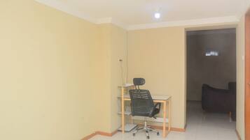 2 bedrooms, individually decorated, individually furnished, free WiFi