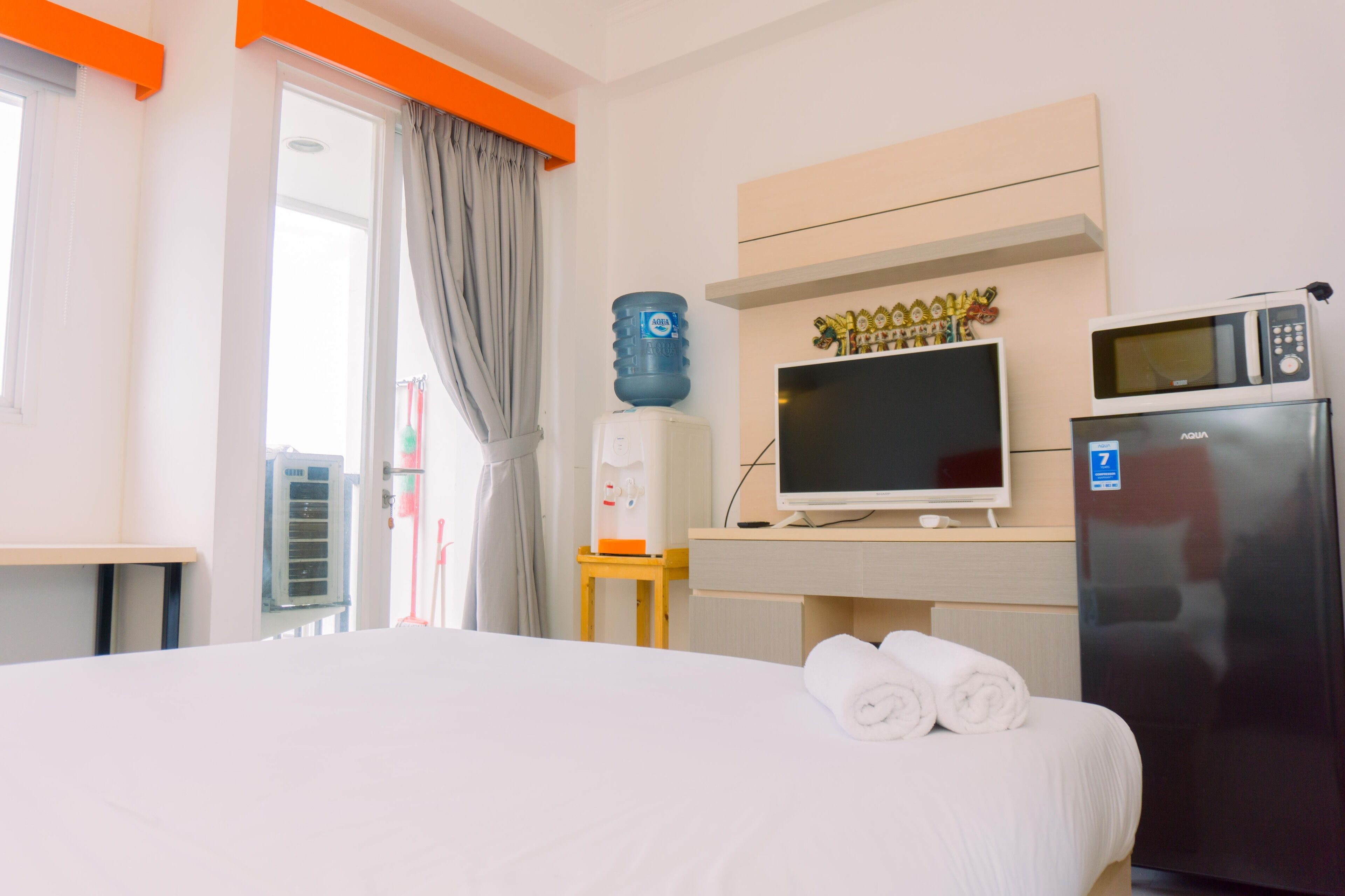 Studio | Individually decorated, individually furnished, free WiFi