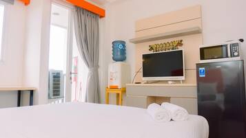 Studio | Individually decorated, individually furnished, free WiFi