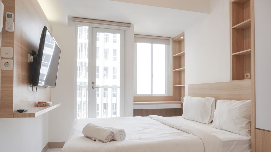 Fancy Designed Studio Room At Tokyo Riverside Pik 2 Apartment