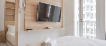 Fancy Designed Studio Room At Tokyo Riverside Pik 2 Apartment