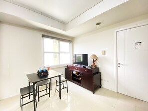 Apartment, 2 Bedrooms | In-room dining - Pleasant 2Br At Apartment At Parahyangan Residence (Bandung)
