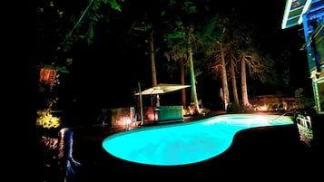 Piscina externa, piscina aquecida