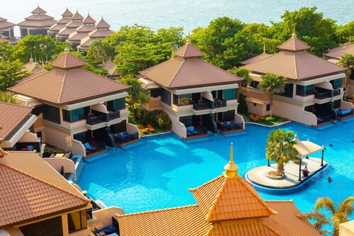 EDEN'S Homes & Villas - Anantara Palm Residences