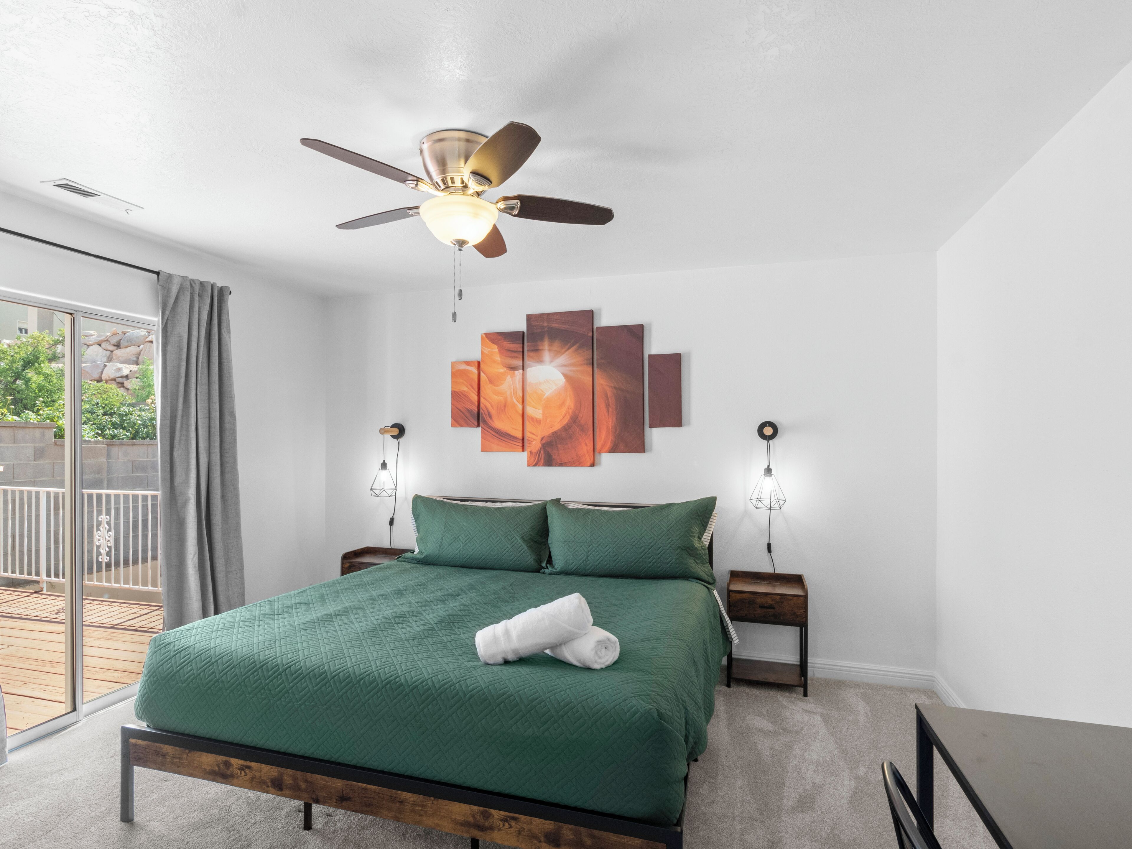 5 slaapkamers, een strijkplank/strijkijzer, gratis wifi, beddengoed