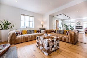 Televisión, chimenea