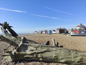 Beach - Briargate, Aldeburgh (Aldeburgh)