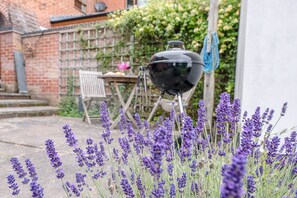 Terrace/patio - Hillside View, Reydon (Reydon)