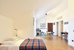 3 habitaciones y cunas gratuitas 