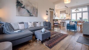 Living area - The Artist's House, Orford (Woodbridge)