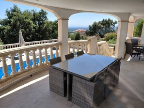 Restaurante al aire libre
