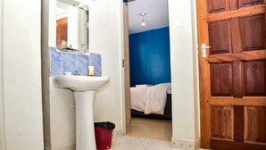 Ảnh chưa phân loại, 4 trong số 18 ảnh, nút