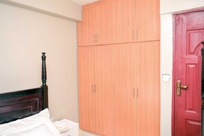 2 bedrooms, individually furnished, free WiFi - Clifton Bnb kisii (Kisii)