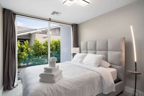 4 Schlafzimmer, Bügeleisen/Bügelbrett, kostenloses WLAN, Bettwäsche