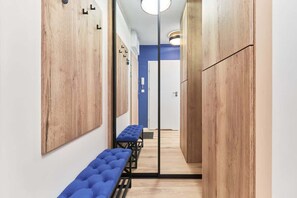 Interior - Pet-friendly | Bedroom, balcony | Garage | Wroclaw (Wroclaw)