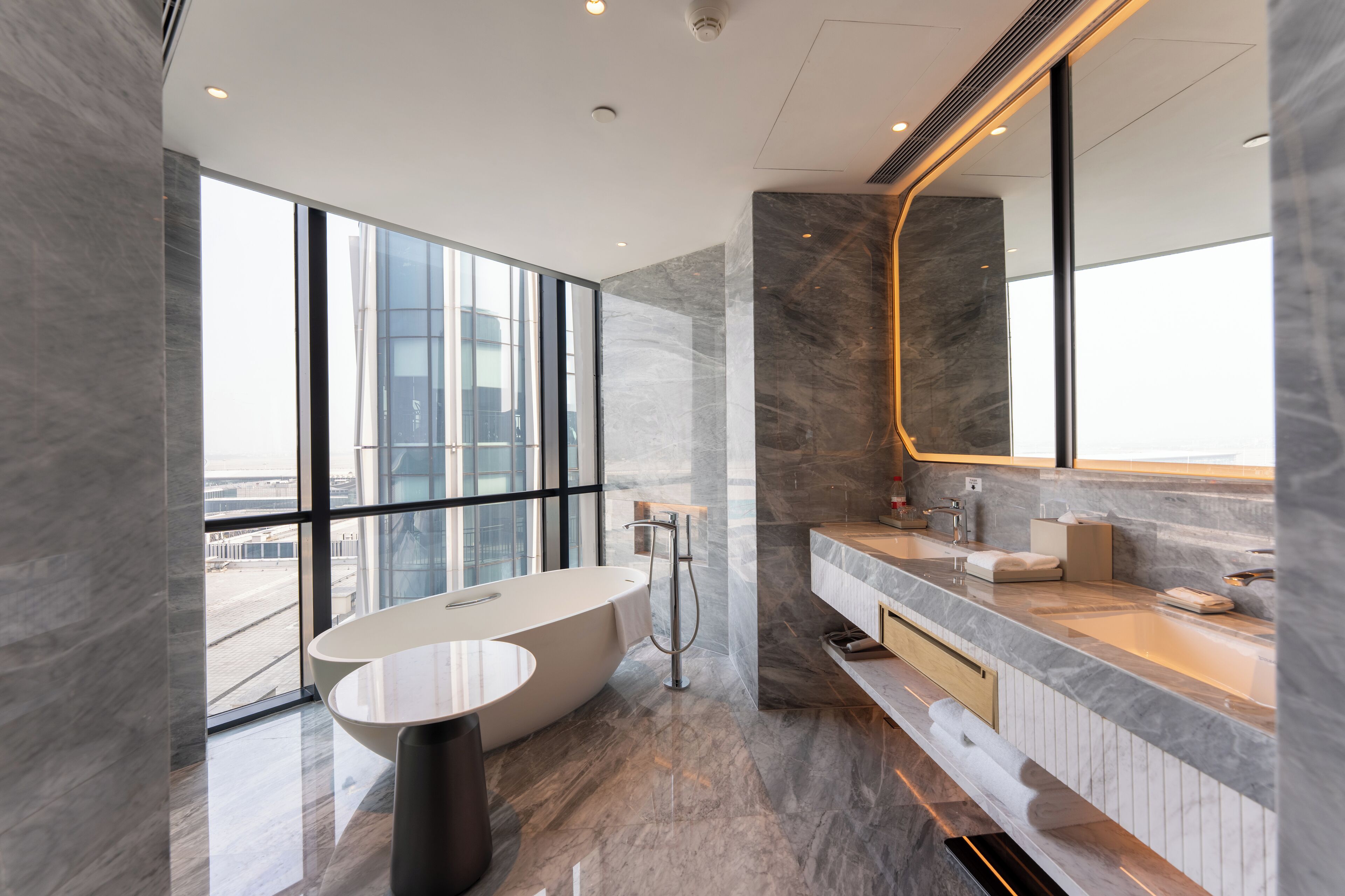 Club-Zimmer, 1 King-Bett | Badezimmer