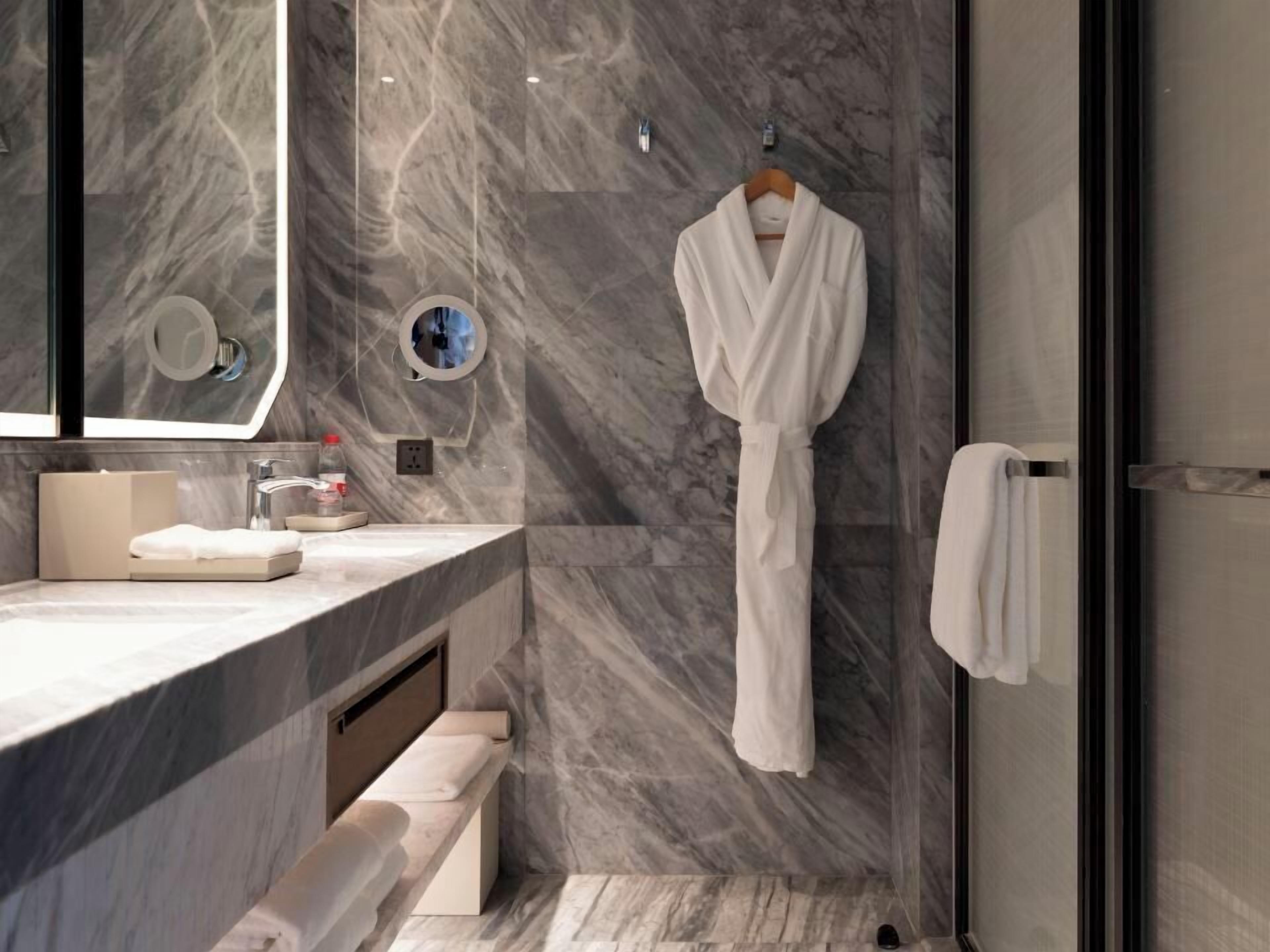 rainfall showerhead, free toiletries, hair dryer, bathrobes