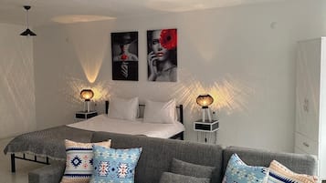 Standard Apartment | 2 bedrooms, Egyptian cotton sheets, premium bedding, down comforters