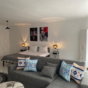 Standard Apartment | 2 bedrooms, Egyptian cotton sheets, premium bedding, down comforters