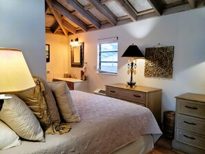 8 dormitorios, tabla de planchar con plancha, wifi y ropa de cama