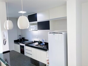 Familienapartment | Eigene Küche | Kühlschrank, Mikrowelle, Ofen, Kochgeschirr/Geschirr/Besteck