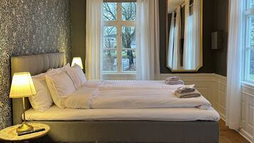 Premium Room (No Pets Allowed) | Free WiFi, bed sheets