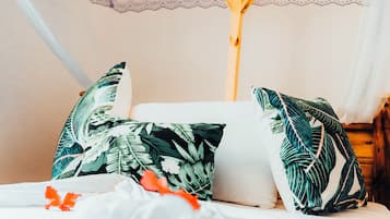 Standard Double Room, 1 Queen Bed | Select Comfort beds, individually furnished, soundproofing, WiFi