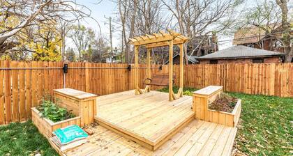 North End Treasure. Beautiful 2 bedroom apartment