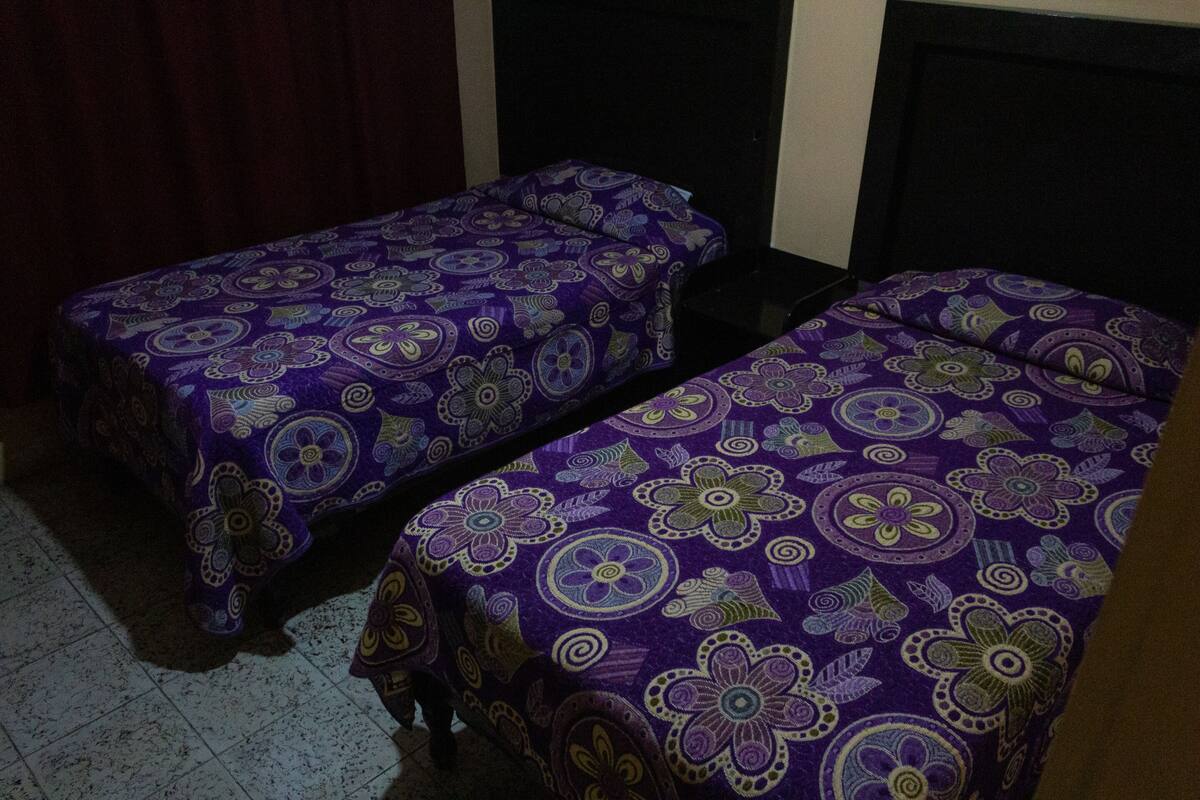 ห้องสแตนดาร์ด, เตียงเดี่ยว 2 เตียง | ห้องเก็บเสียง, Wi-Fi ฟรี, ผ้าปูที่นอน