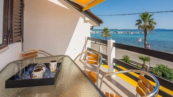 Apartment (Two Bedroom Apartment with Balcony an) | Balcony