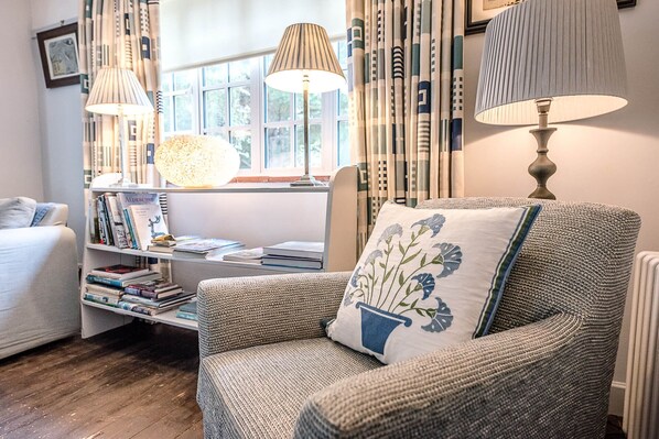 Interior - Sol Backen (Aldeburgh)