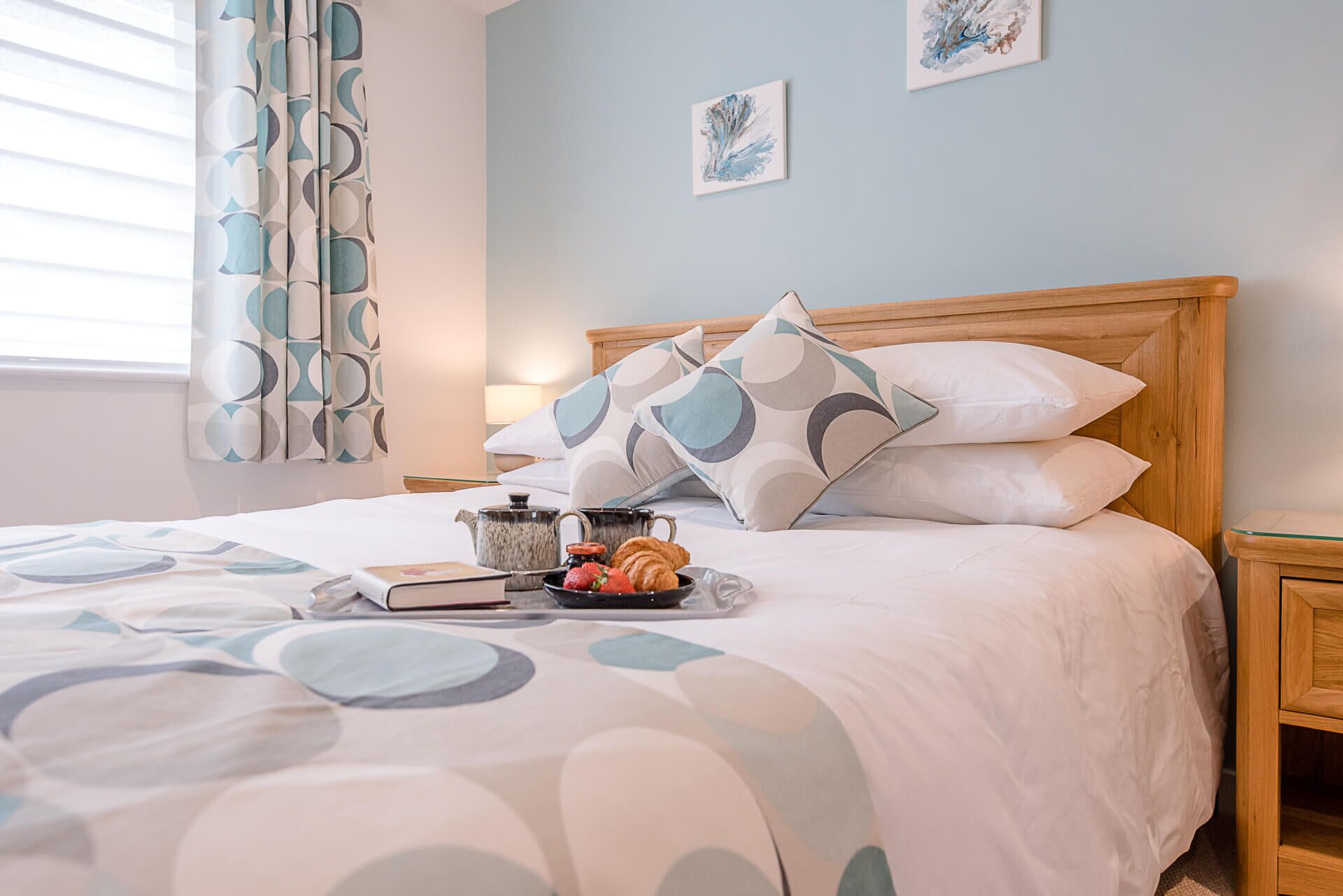 1 bedroom, laptop workspace, iron/ironing board, bed sheets