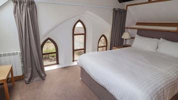 10 chambres, décoration personnalisée, ameublement personnalisé