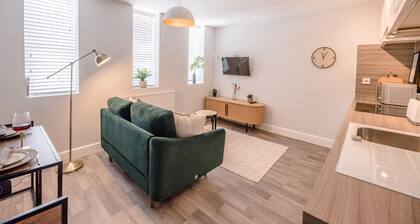 Guildhall Street Apartment