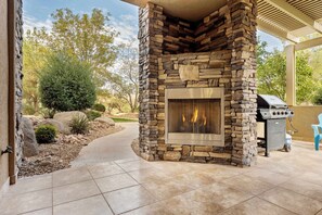 Terrace/patio - Sweet Retreat Rest & Relax Near National Parks (Hurricane)