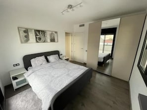 4 chambres, accès Internet