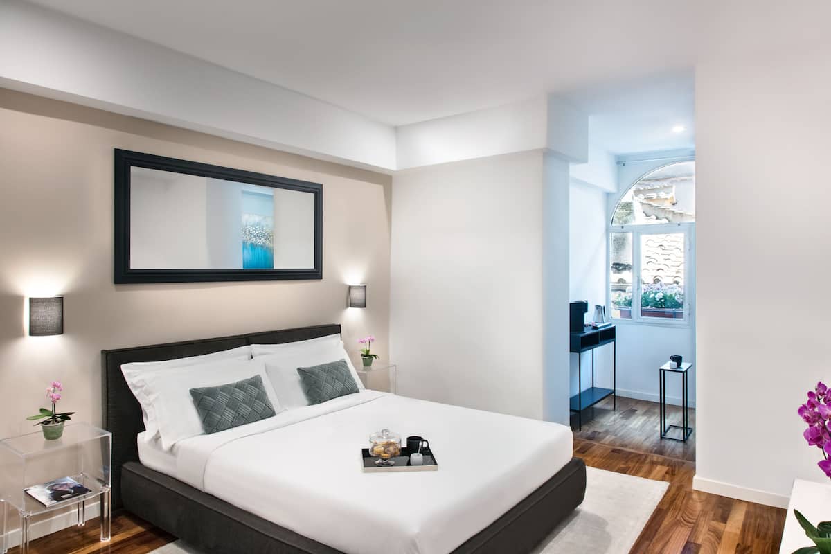 Basic-Zimmer, 1 King-Bett, Nichtraucher, Stadtblick