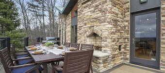 ✨Luxurious Mountaintop Lodge🏔️ Scenic Views🫧Hot Tub under the BIG SKY STARS 🌟