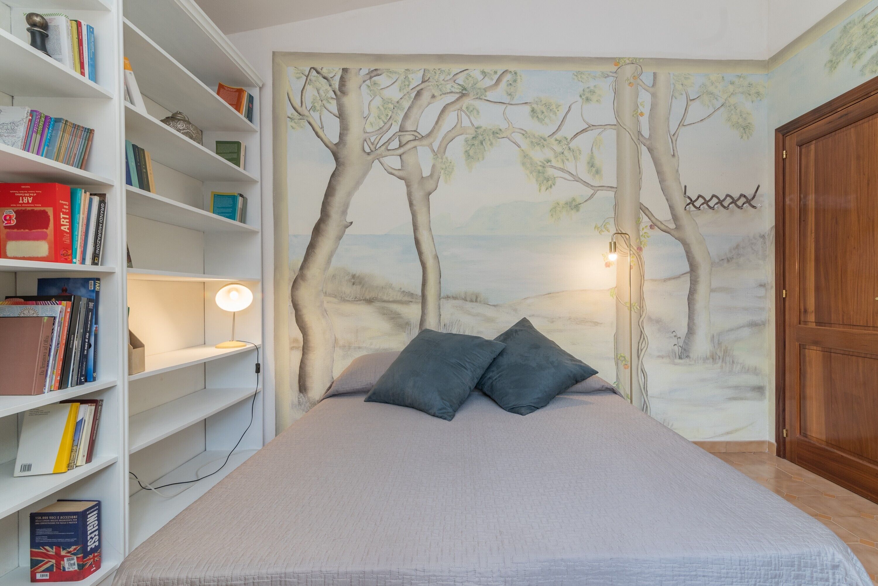 4 Schlafzimmer, Schreibtisch, Bügeleisen/Bügelbrett, kostenloses WLAN