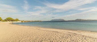 Holiday Home "Villa Rosa sul Mare" with Sea View, Terraces & Wi-Fi